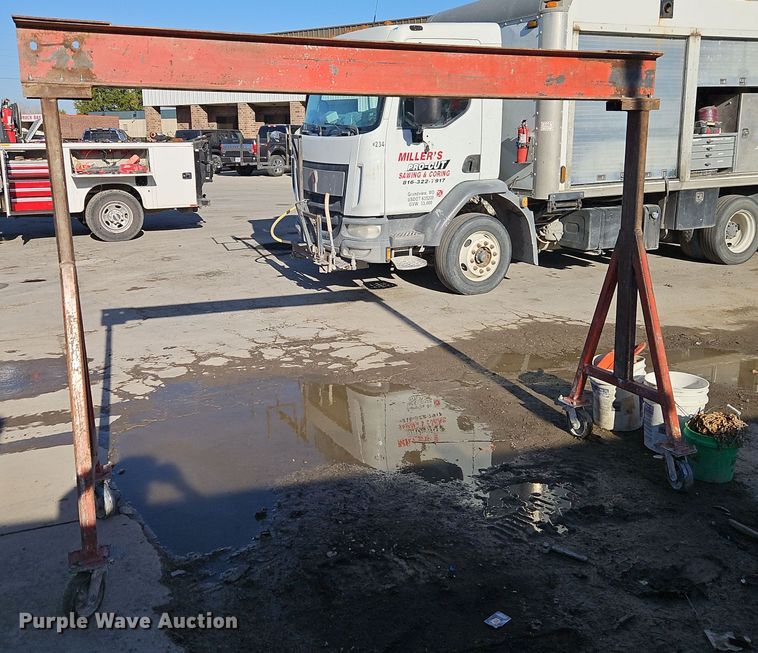 image for item EI8490 A frame gantry 