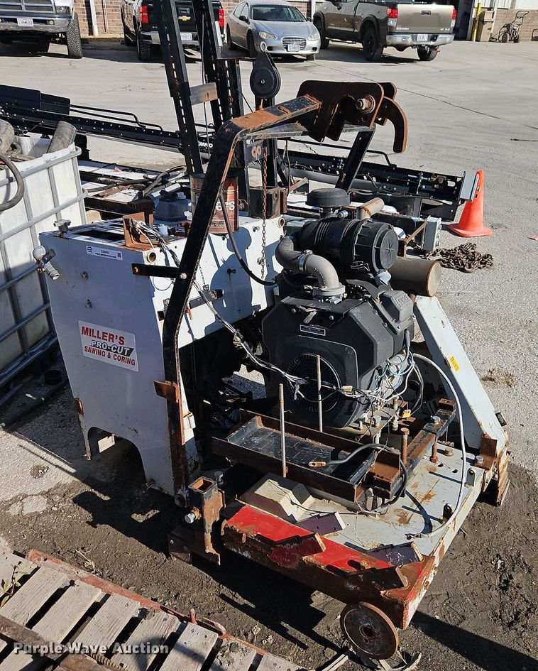 image for item EI8492 Dimas walk behind concrete saw