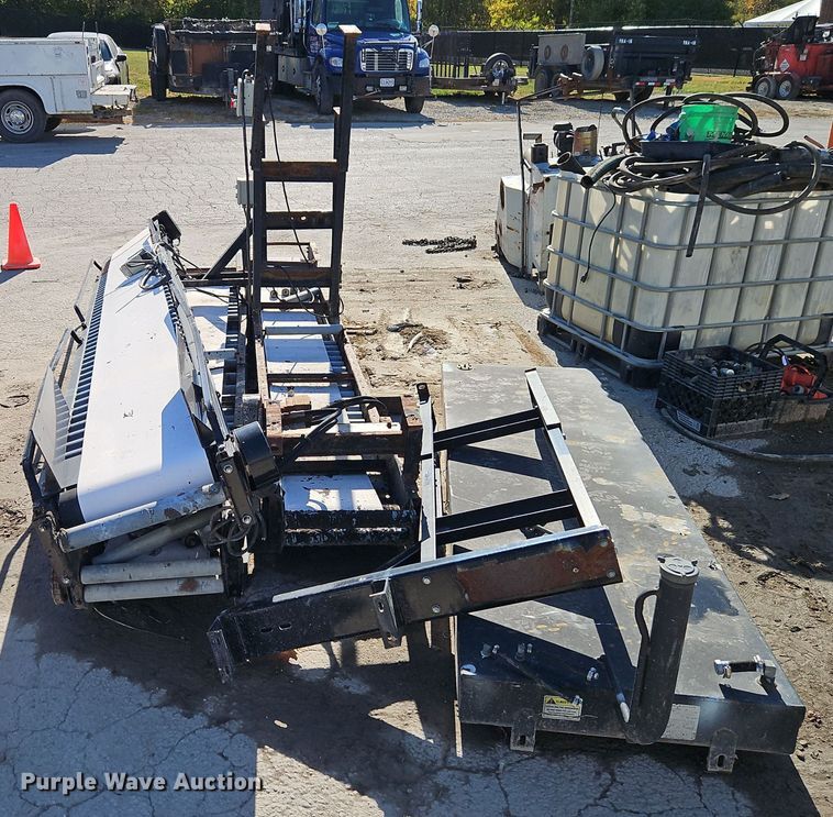 image for item EI8494 (3) conveyor belts