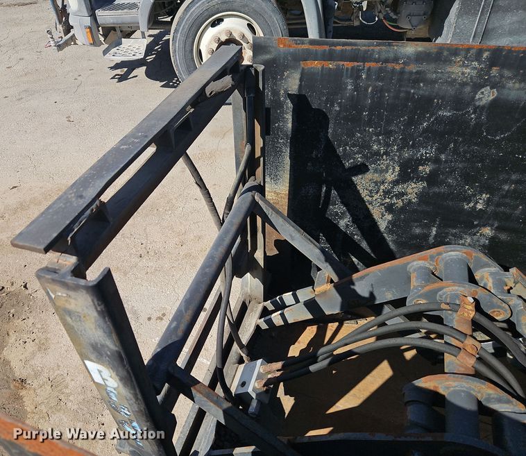 image for item EI8495 Brudi push/pull forklift attachment 