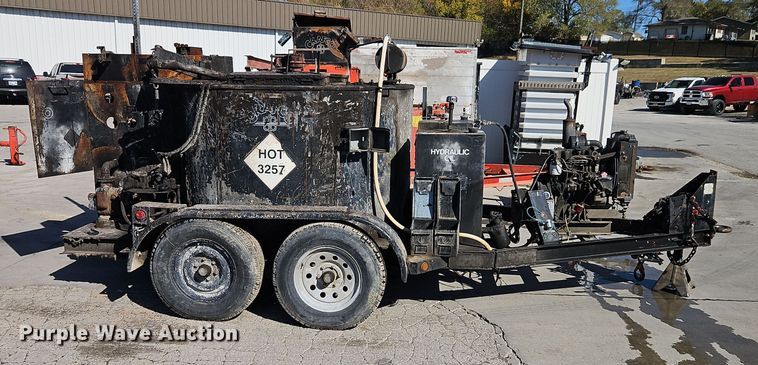 image for item EI8496 (2) Crafco EZ 400 melter applicators