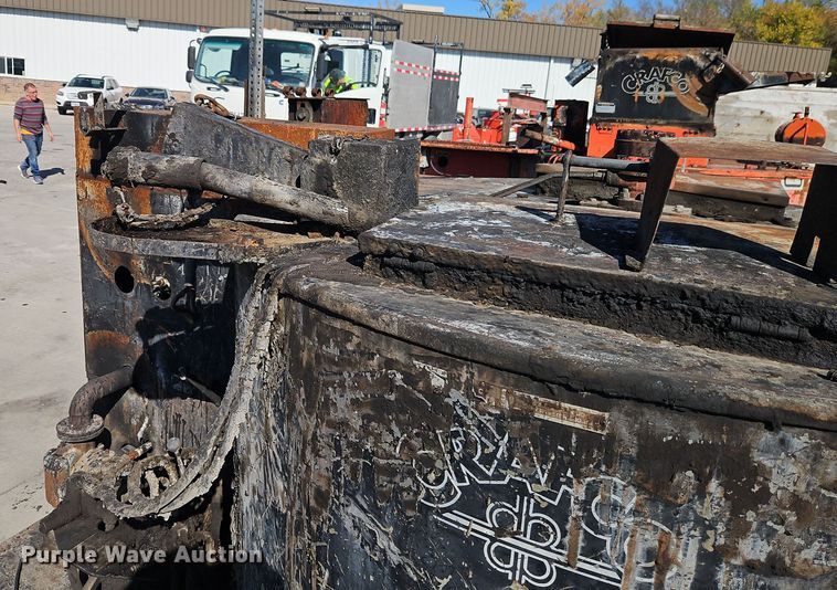 image for item EI8496 (2) Crafco EZ 400 melter applicators