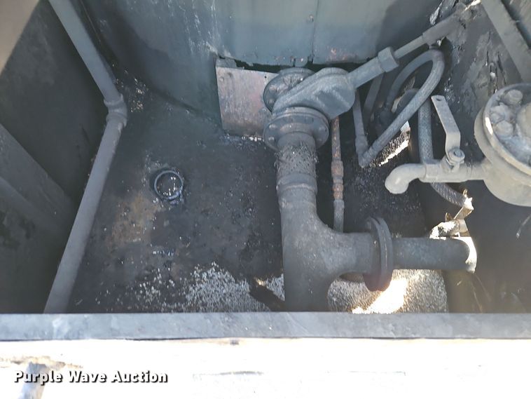 image for item EI8496 (2) Crafco EZ 400 melter applicators