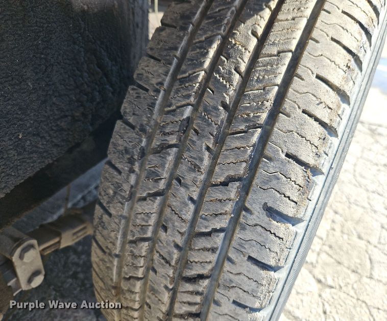 image for item EI8496 (2) Crafco EZ 400 melter applicators