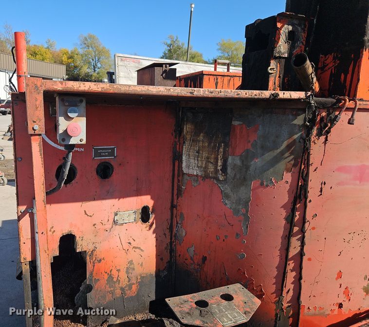 image for item EI8496 (2) Crafco EZ 400 melter applicators