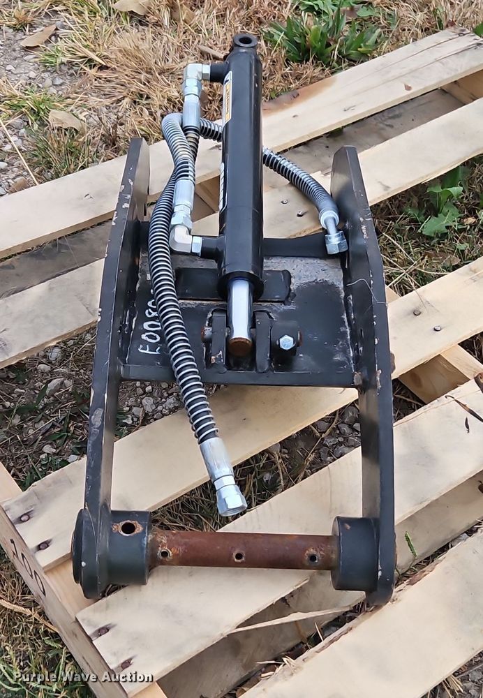 image for item EI8501 TAG  excavator attachments