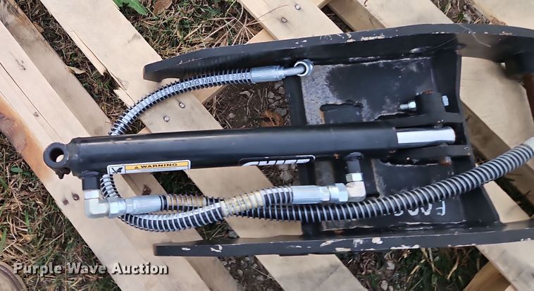 image for item EI8501 TAG  excavator attachments