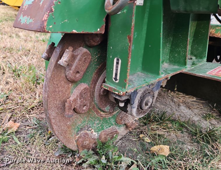 image for item EI8503 2008 Bandit 2100 SP stump grinder