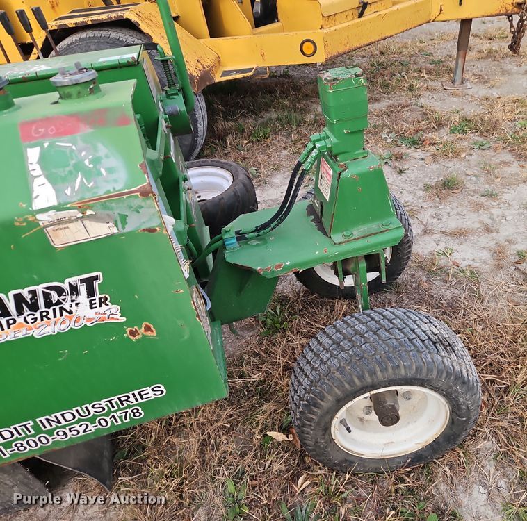 image for item EI8503 2008 Bandit 2100 SP stump grinder