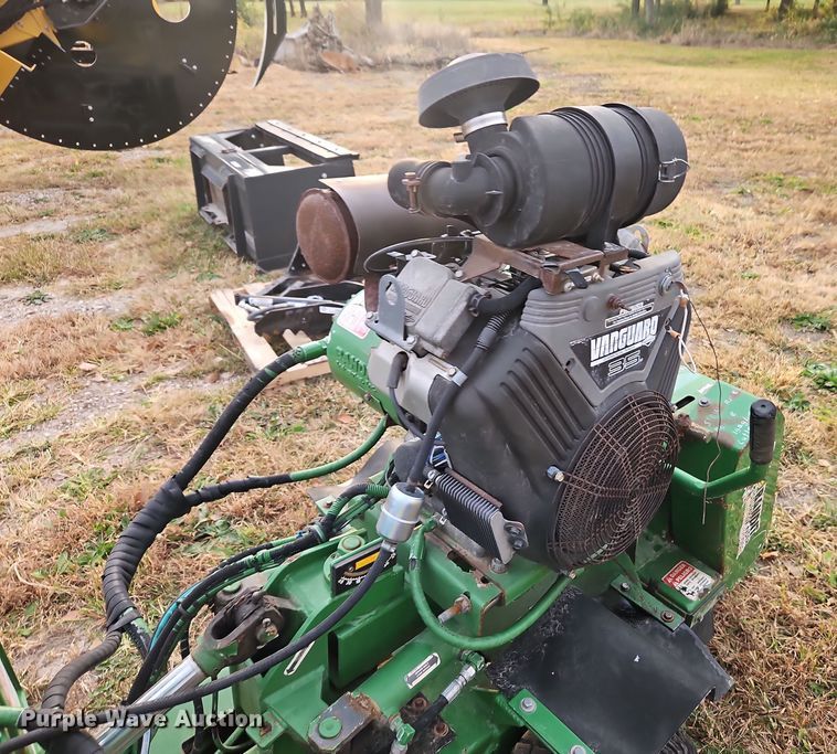 image for item EI8503 2008 Bandit 2100 SP stump grinder