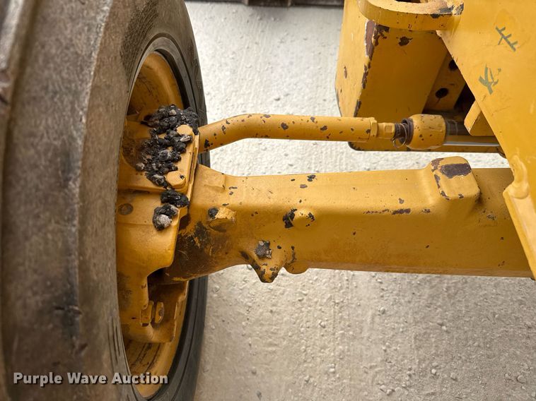 image for item EJ3120 2010 John Deere 310J backhoe