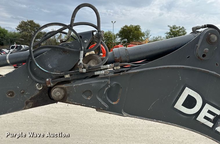 image for item EJ3120 2010 John Deere 310J backhoe