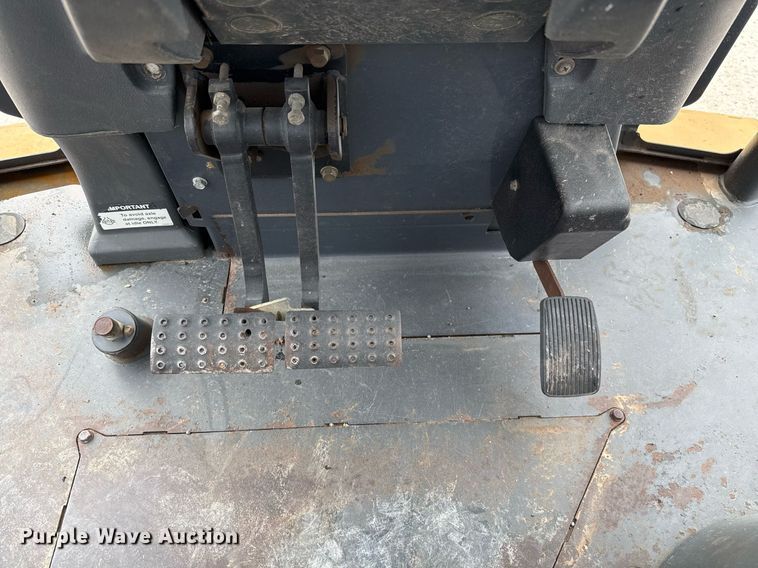 image for item EJ3120 2010 John Deere 310J backhoe