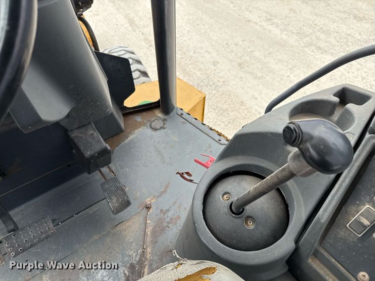 image for item EJ3120 2010 John Deere 310J backhoe