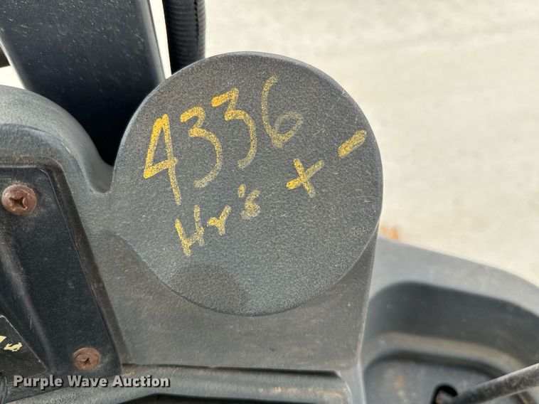 image for item EJ3120 2010 John Deere 310J backhoe