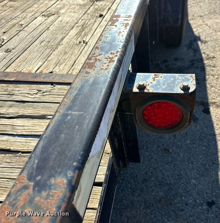 image for item EJ4990 2007 Tem-Trail  equipment trailer