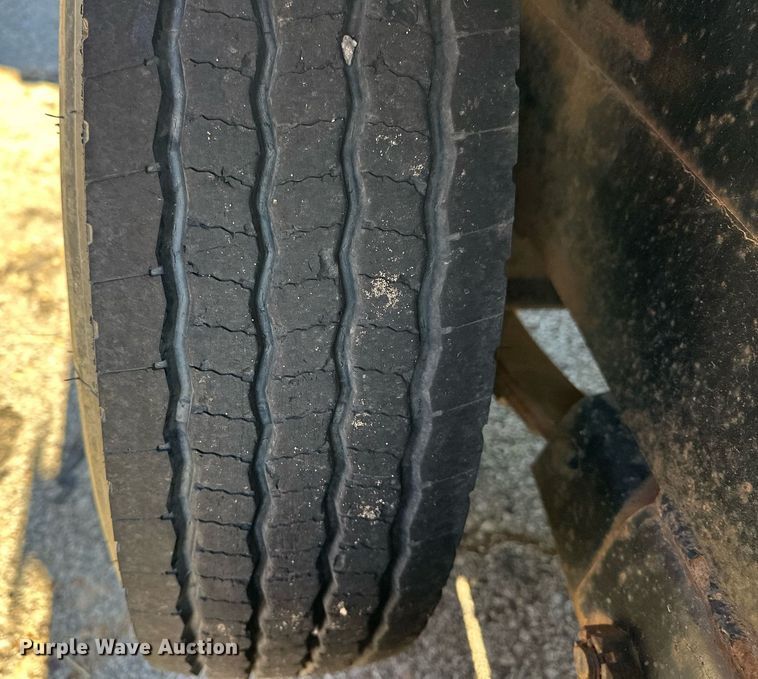 image for item EJ4990 2007 Tem-Trail  equipment trailer