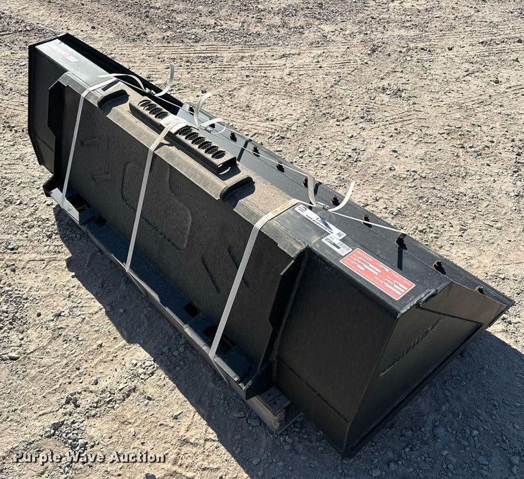 image for item EJ5036 2021 Arrow  2306605BUN skid steer bucket