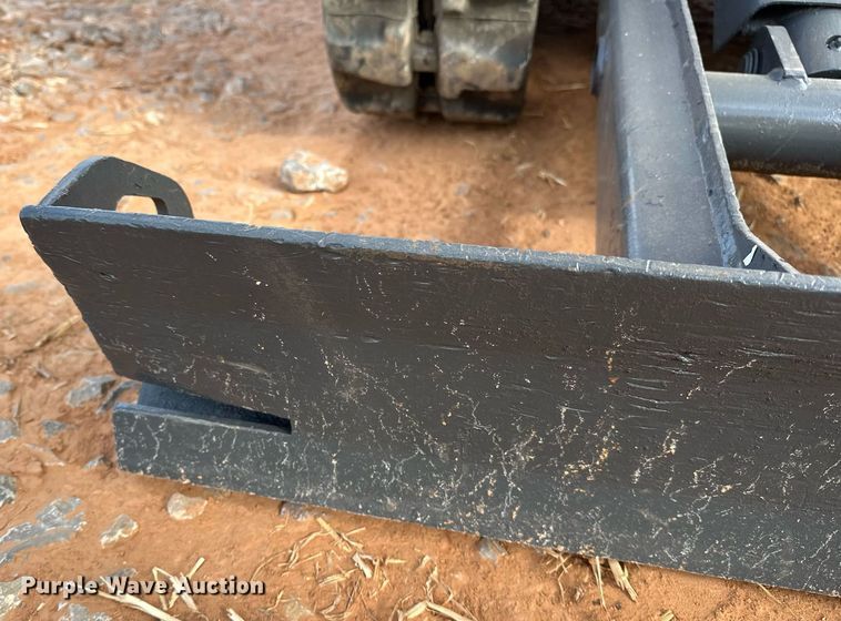 image for item EJ5043 2014 Bobcat  324M mini excavator