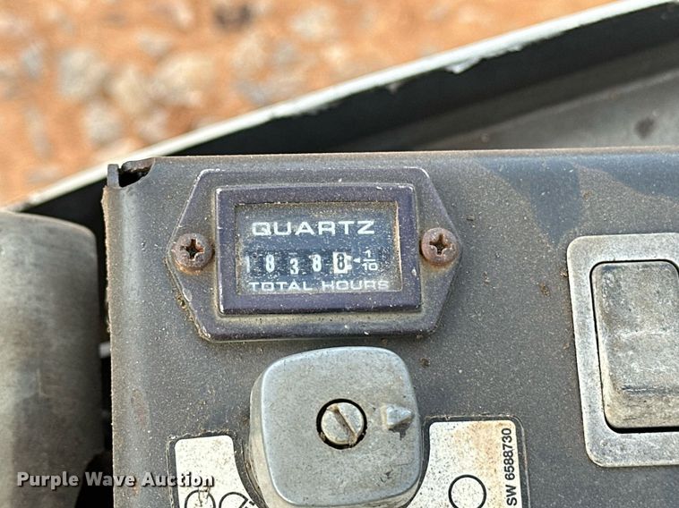 image for item EJ5043 2014 Bobcat  324M mini excavator