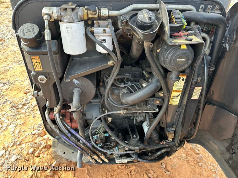 image for item EJ5043 2014 Bobcat  324M mini excavator