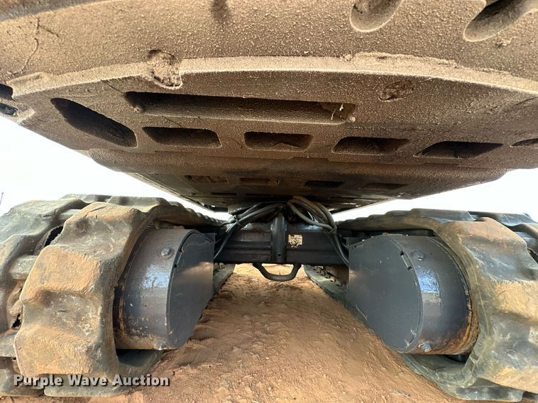 image for item EJ5043 2014 Bobcat  324M mini excavator