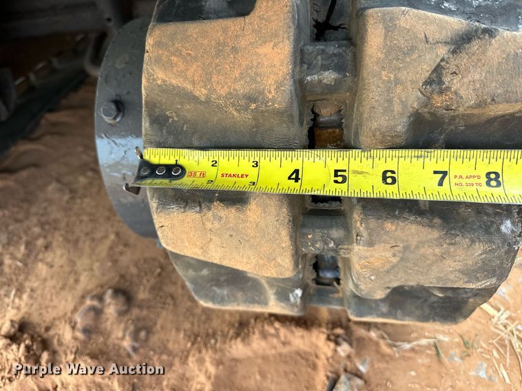 image for item EJ5043 2014 Bobcat  324M mini excavator