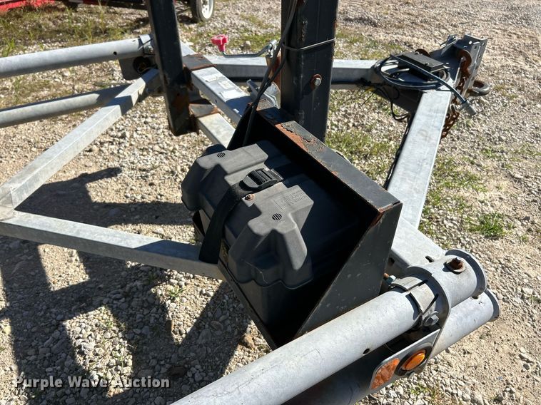 image for item EK3484 2014 Energy Absorption Systems Valtir VTQ-TL3 arrow board trailer