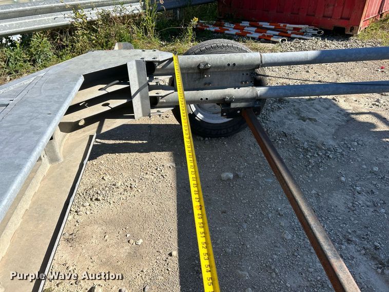 image for item EK3484 2014 Energy Absorption Systems Valtir VTQ-TL3 arrow board trailer