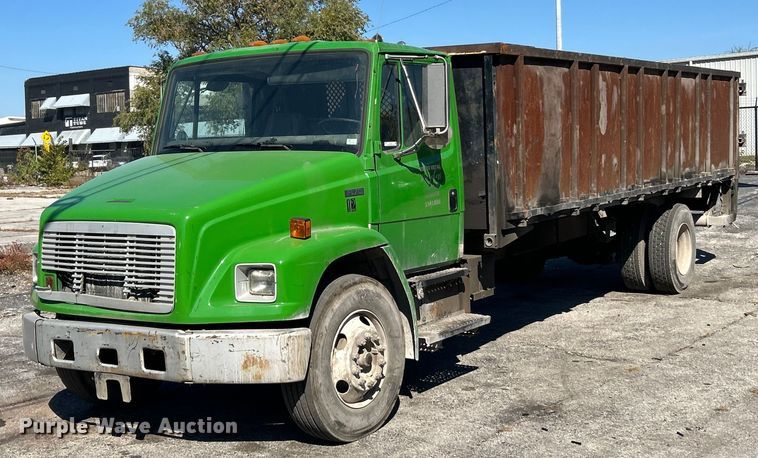 image for item EK3597 2003 Freightliner FL70  flatbed truck