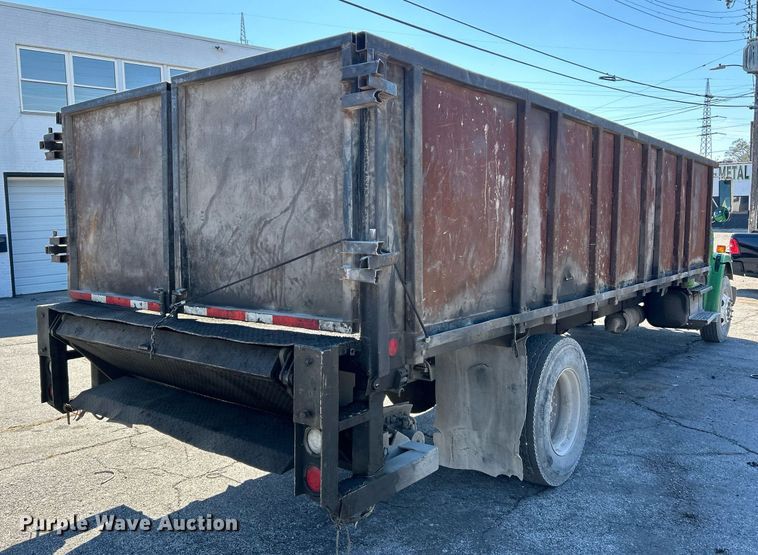 image for item EK3597 2003 Freightliner FL70  flatbed truck