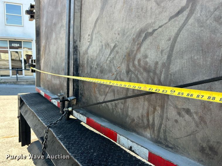 image for item EK3597 2003 Freightliner FL70  flatbed truck