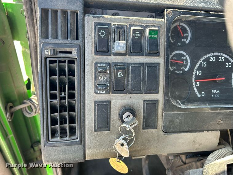 image for item EK3597 2003 Freightliner FL70  flatbed truck