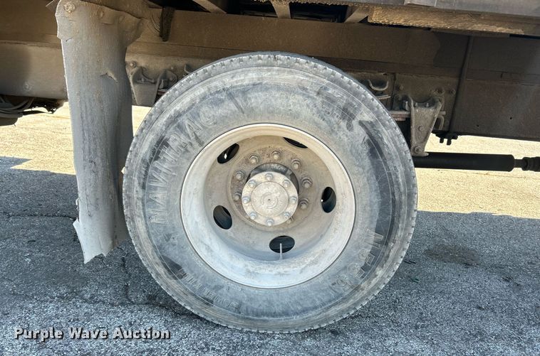 image for item EK3597 2003 Freightliner FL70  flatbed truck