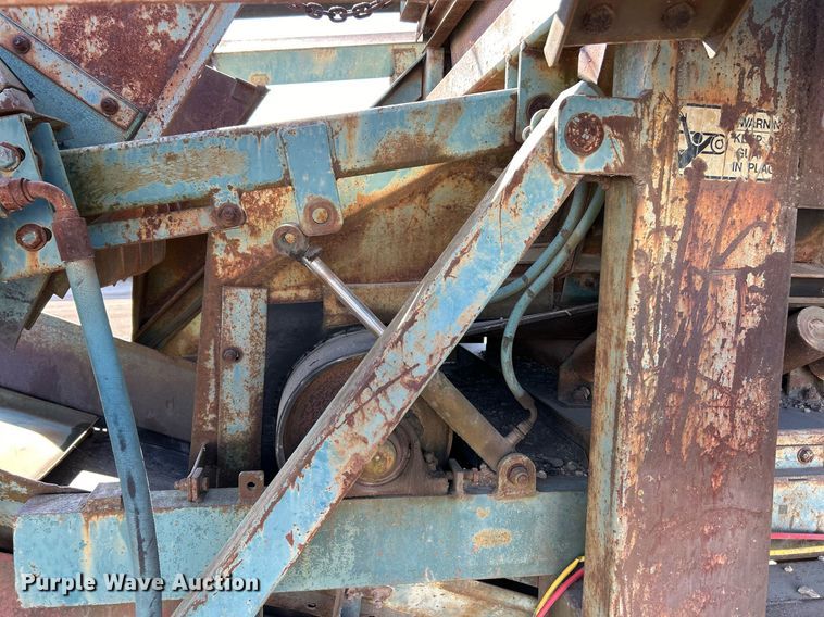 image for item EK3599 Powerscreen Turbo Cheiftain  screening plant