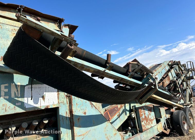 image for item EK3599 Powerscreen Turbo Cheiftain  screening plant