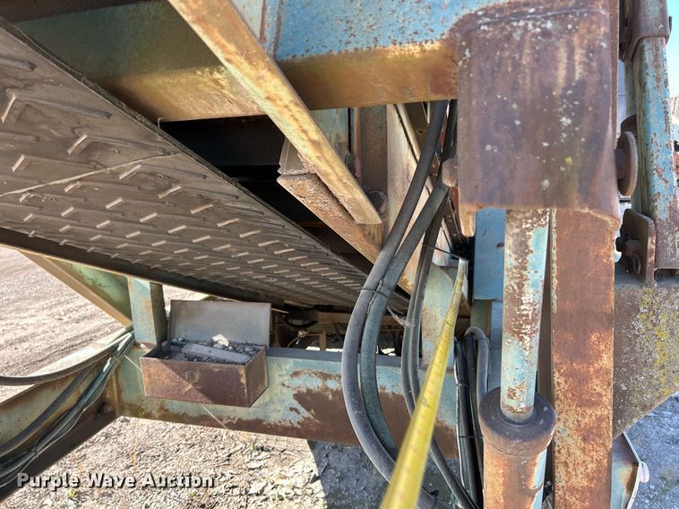 image for item EK3599 Powerscreen Turbo Cheiftain  screening plant