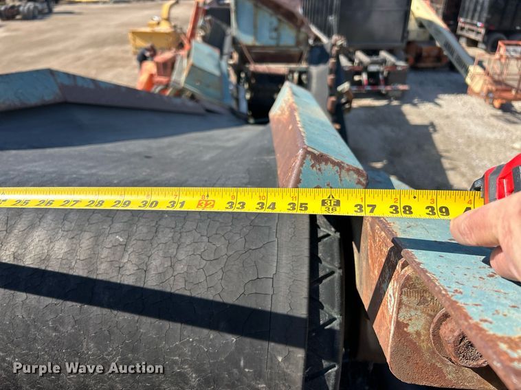 image for item EK3599 Powerscreen Turbo Cheiftain  screening plant