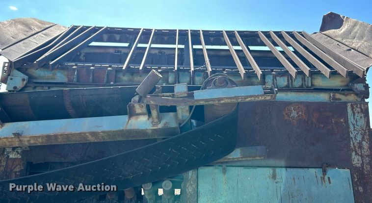 image for item EK3599 Powerscreen Turbo Cheiftain  screening plant