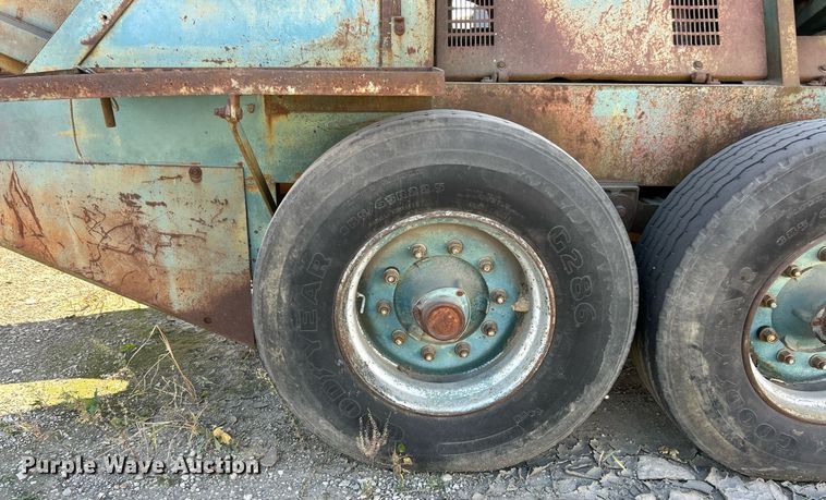 image for item EK3599 Powerscreen Turbo Cheiftain  screening plant