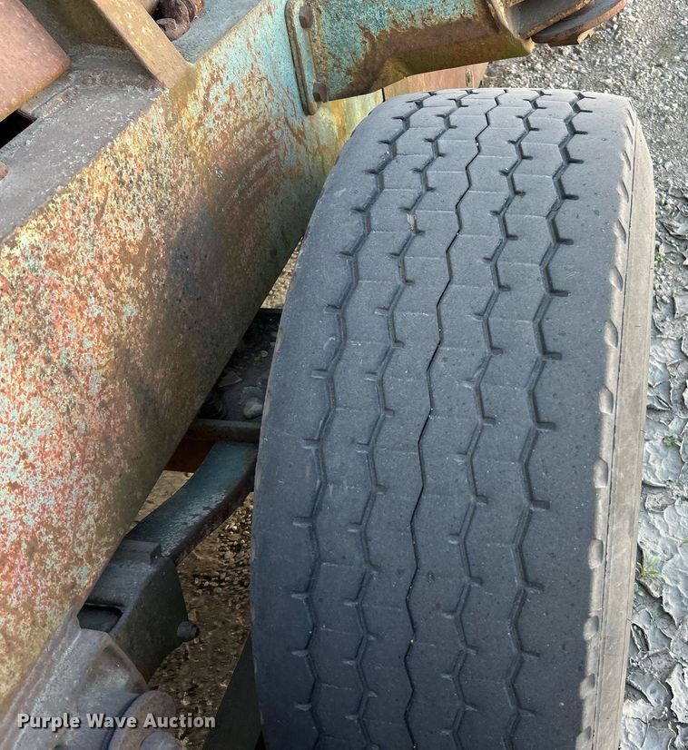 image for item EK3599 Powerscreen Turbo Cheiftain  screening plant