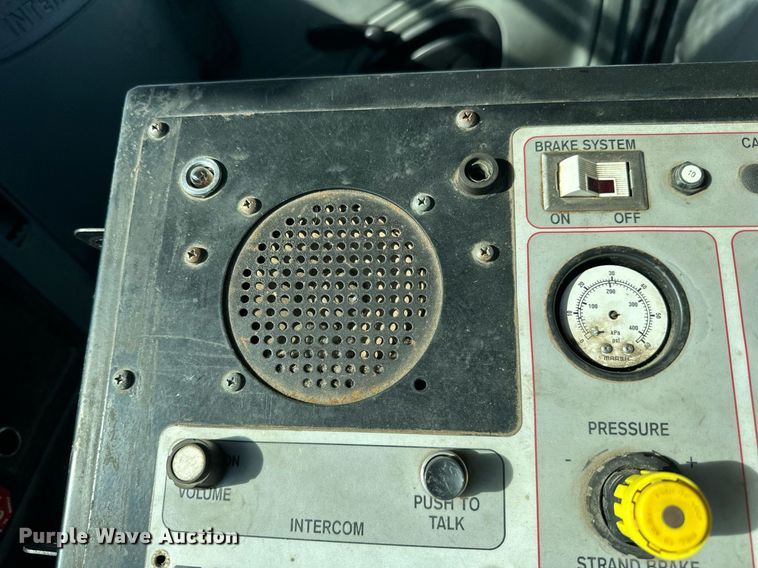 image for item EN2528 2005 International 4300 bucket truck