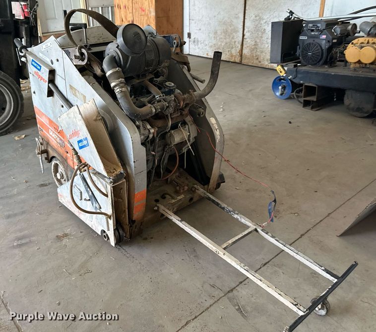 image for item EN2538 Norton C4426SD concrete saw