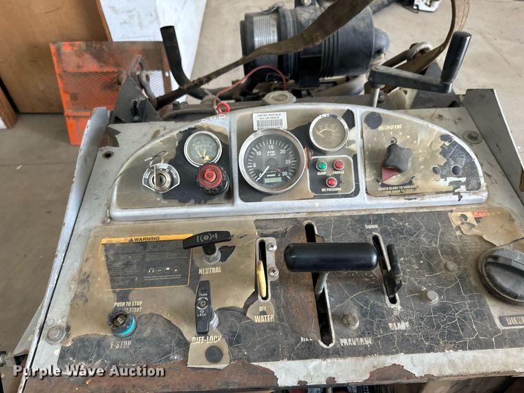 image for item EN2538 Norton C4426SD concrete saw