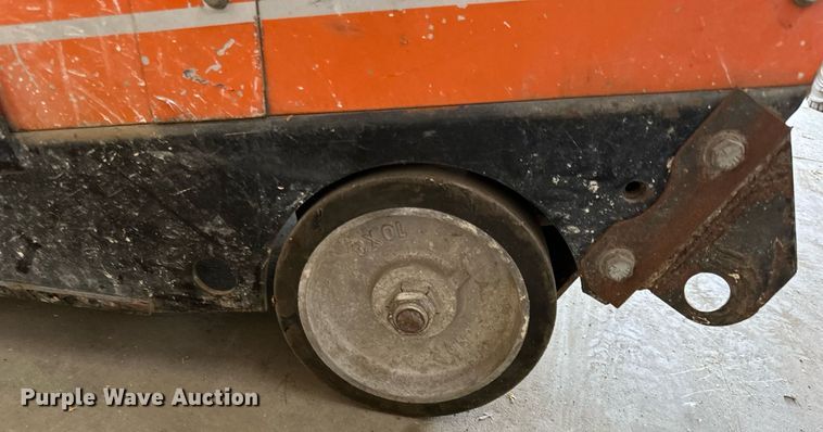 image for item EN2538 Norton C4426SD concrete saw