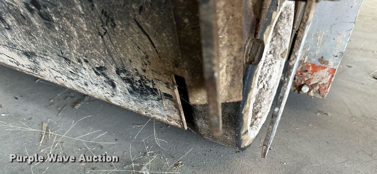 image for item EN2538 Norton C4426SD concrete saw