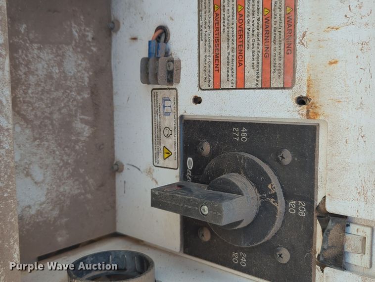 image for item EQ2259 2011 Magnum MLG25 generator