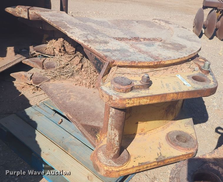 image for item EQ2359 Kirby Smith v-bottom excavator bucket