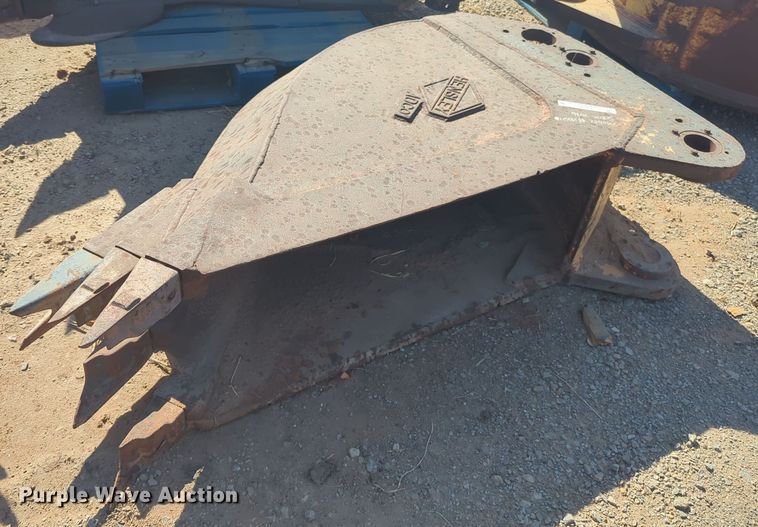 image for item EQ2361 Hensley v-bottom excavator bucket