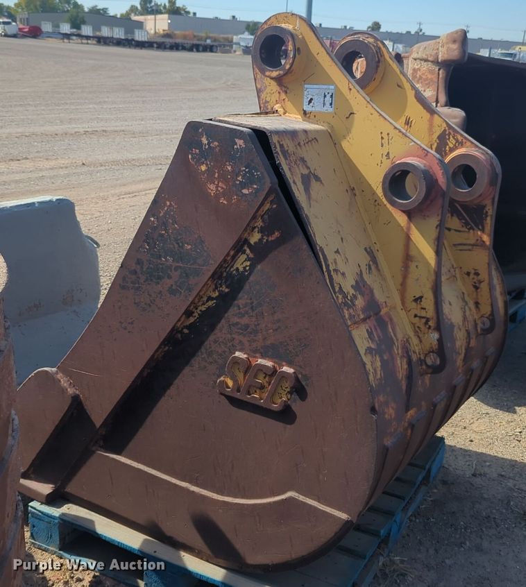 image for item EQ2366 SEC excavator bucket